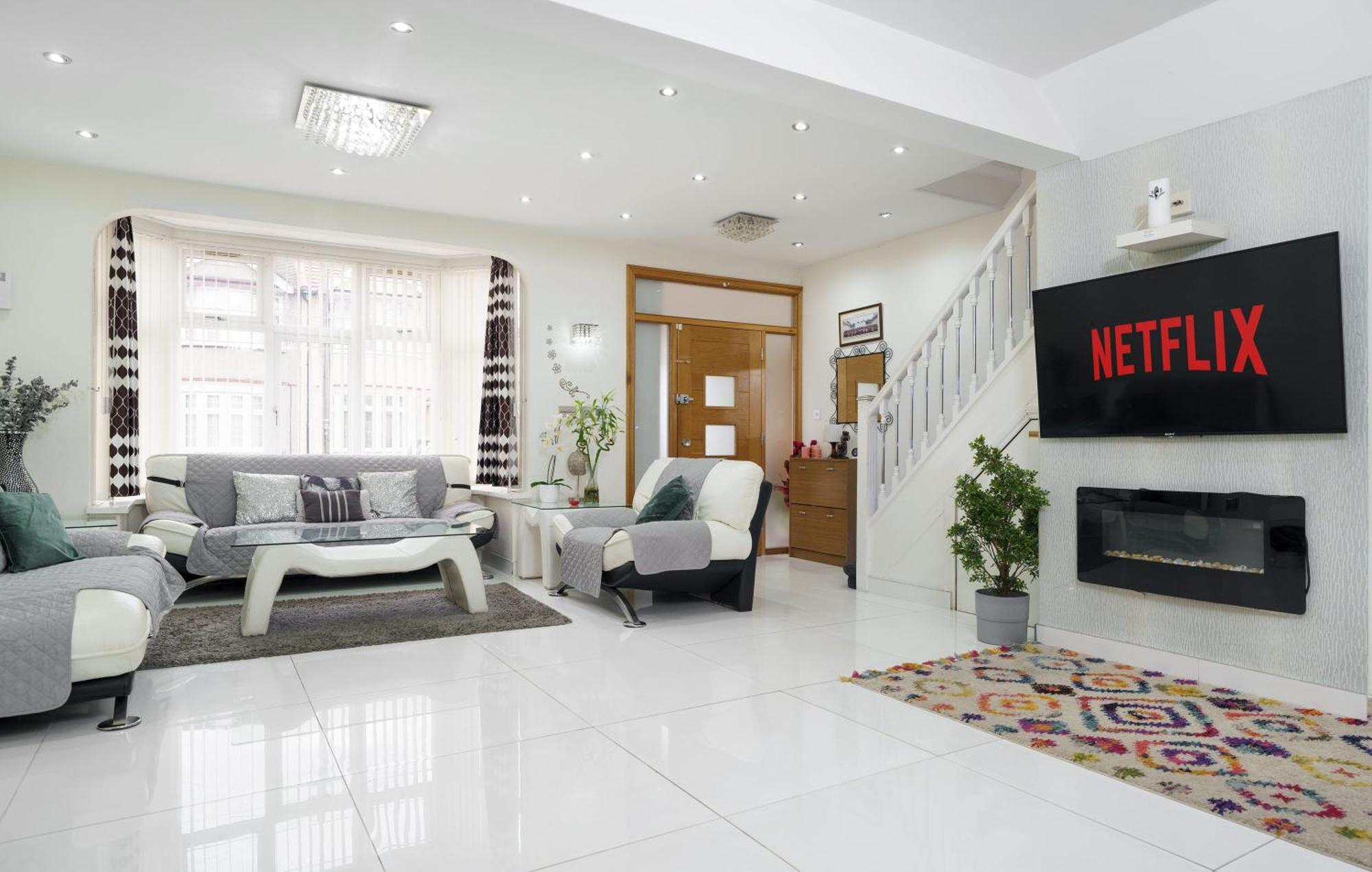 Barking Haven Retreat - Airport - Parking - Train Station Villa Dış mekan fotoğraf
